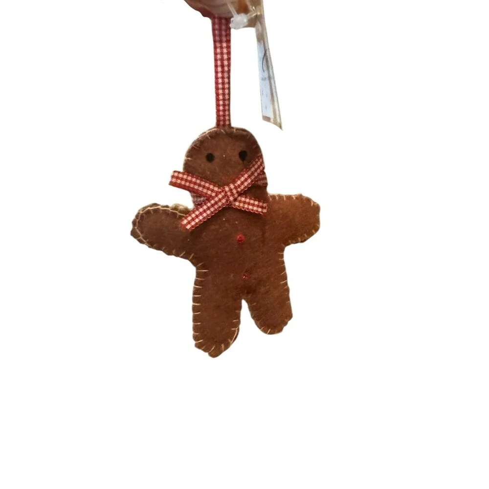 Aman Bloomingdales Gingerbread man fabric ornament